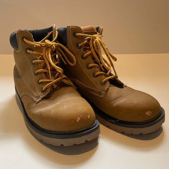 Mossimo Supply Co. Other - Mens size 10 Mossimo Supply Co work boots